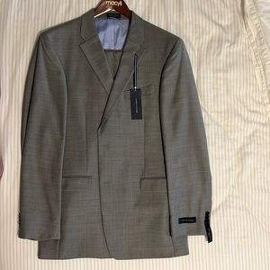Tommy Hilfiger grey men suit.